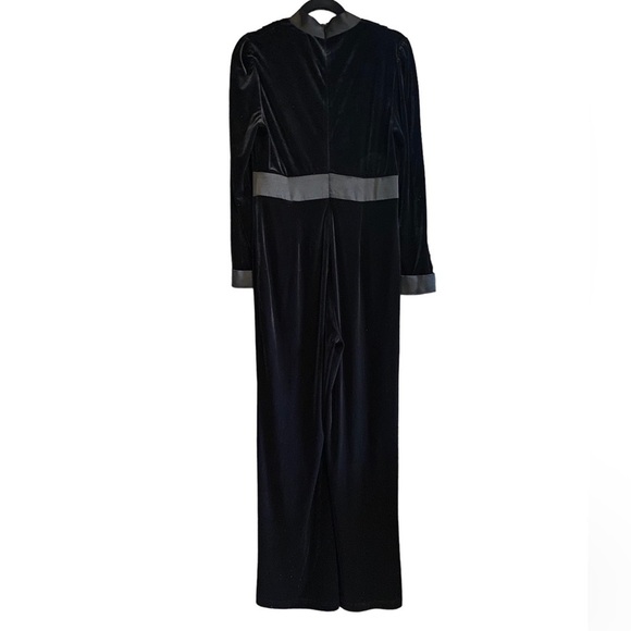 NWT AEL (Amy enjoy life) Woman’s Black Velvet High Waist Jumpsuit, Size L - Picture 8 of 9